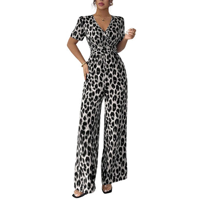 Jumpsuit med leopardmönster, V-ringning och vida ben